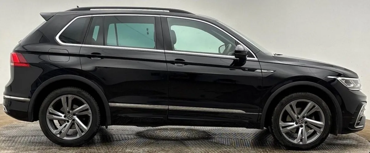 2.0 TDI R-Line Edition SUV 5dr Diesel DSG Euro 6 ( - Image 2