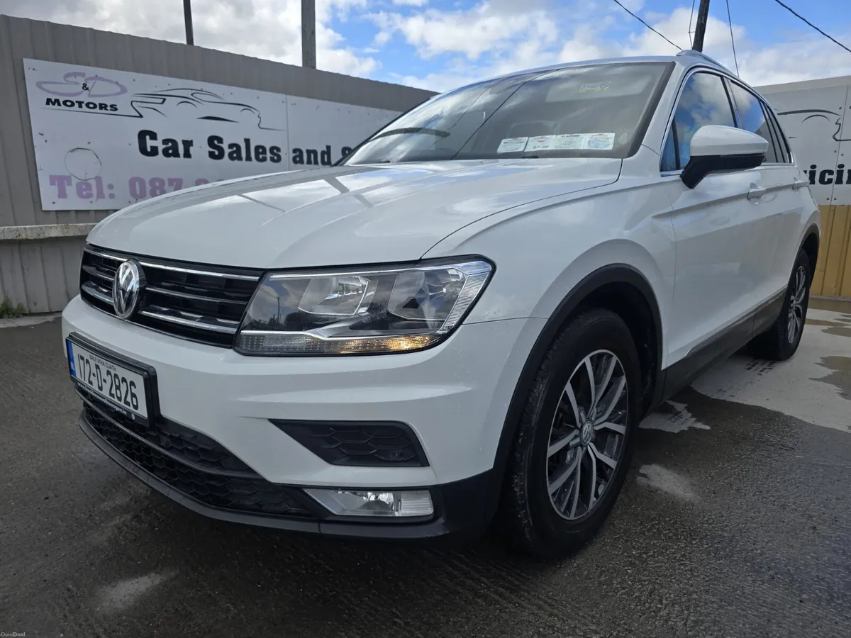 172 VW Tiguan 2.0TDI COMFORTLINE Low Miles - Image 1