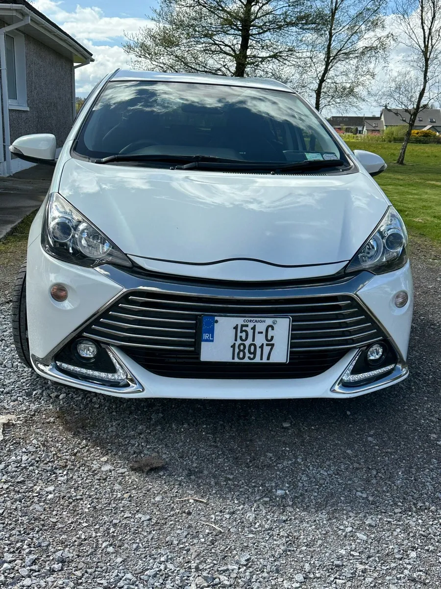 Car - Image 3
