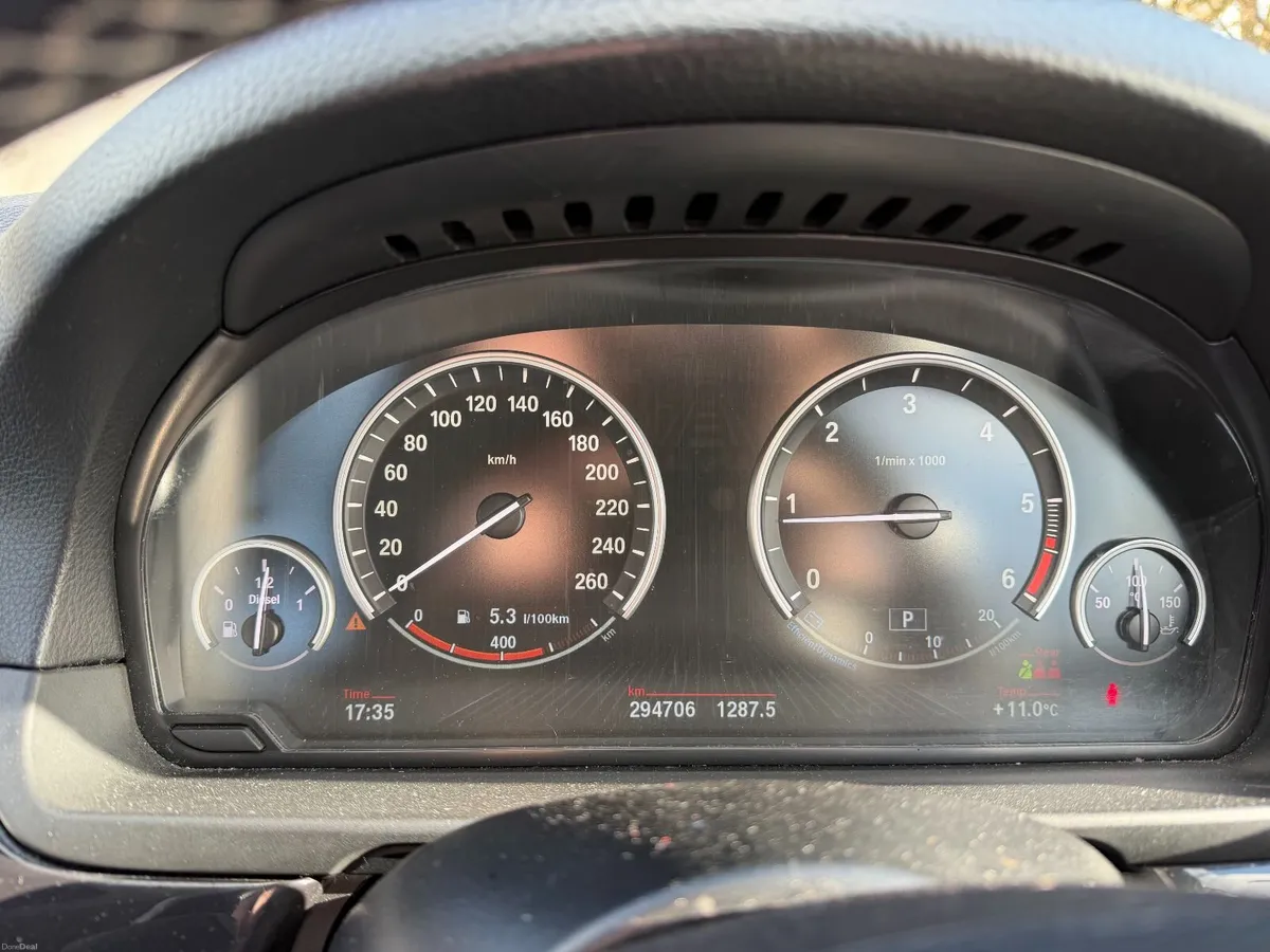 BMW 5-Series 2014 - Image 3