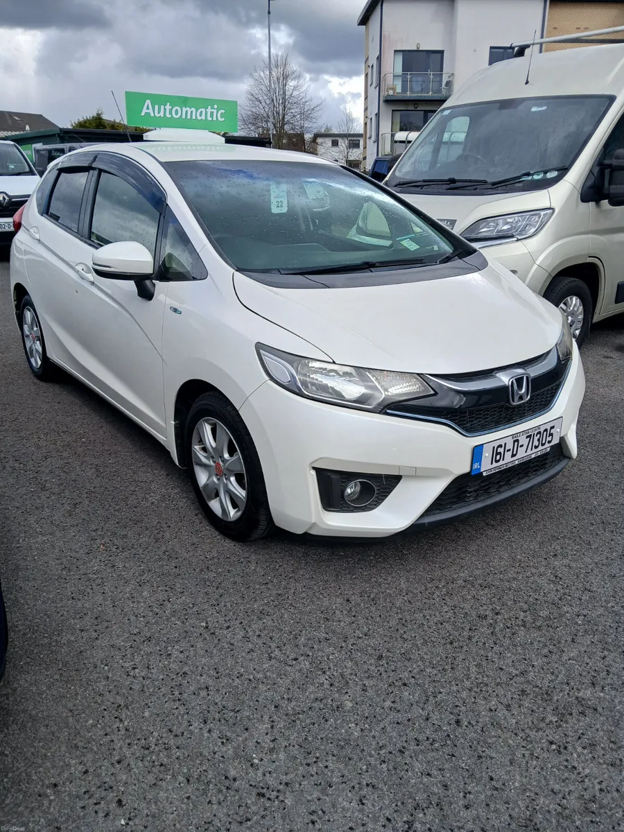 Honda Fit hybrid  2016  automatic low mileage - Image 1