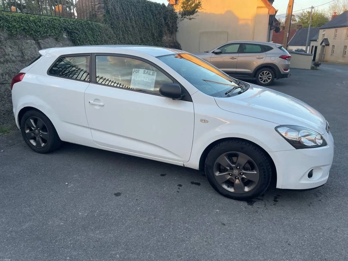 Kia Ceed 2010 LOW MILEAGE!!! - Image 3