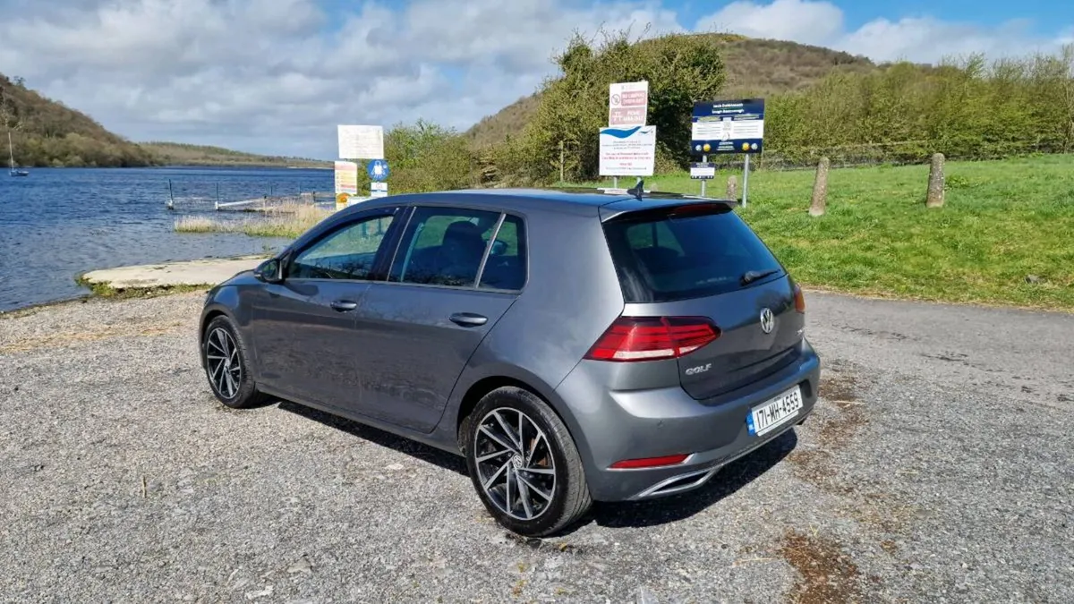 2017 VOLKSWAGEN GOLF HIGHLINE 2.0 TDI - Image 3