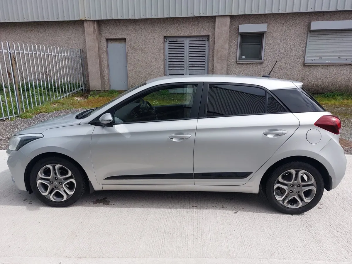Hyundai i20 1.2 Petrol - Image 4