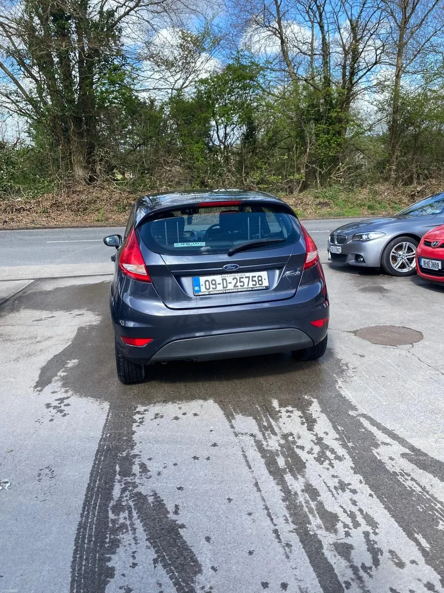 Ford Fiesta 2009 - Image 4