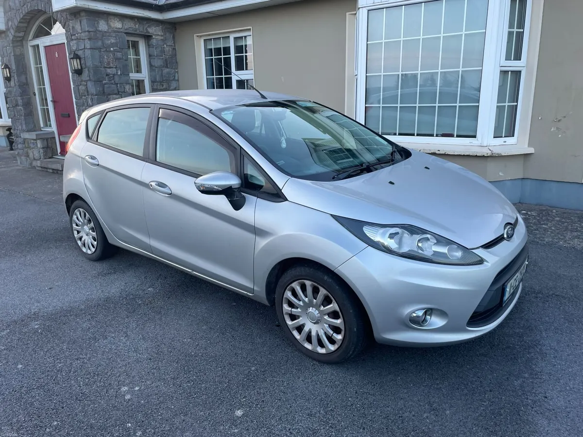 Ford Fiesta 2011 - Image 3