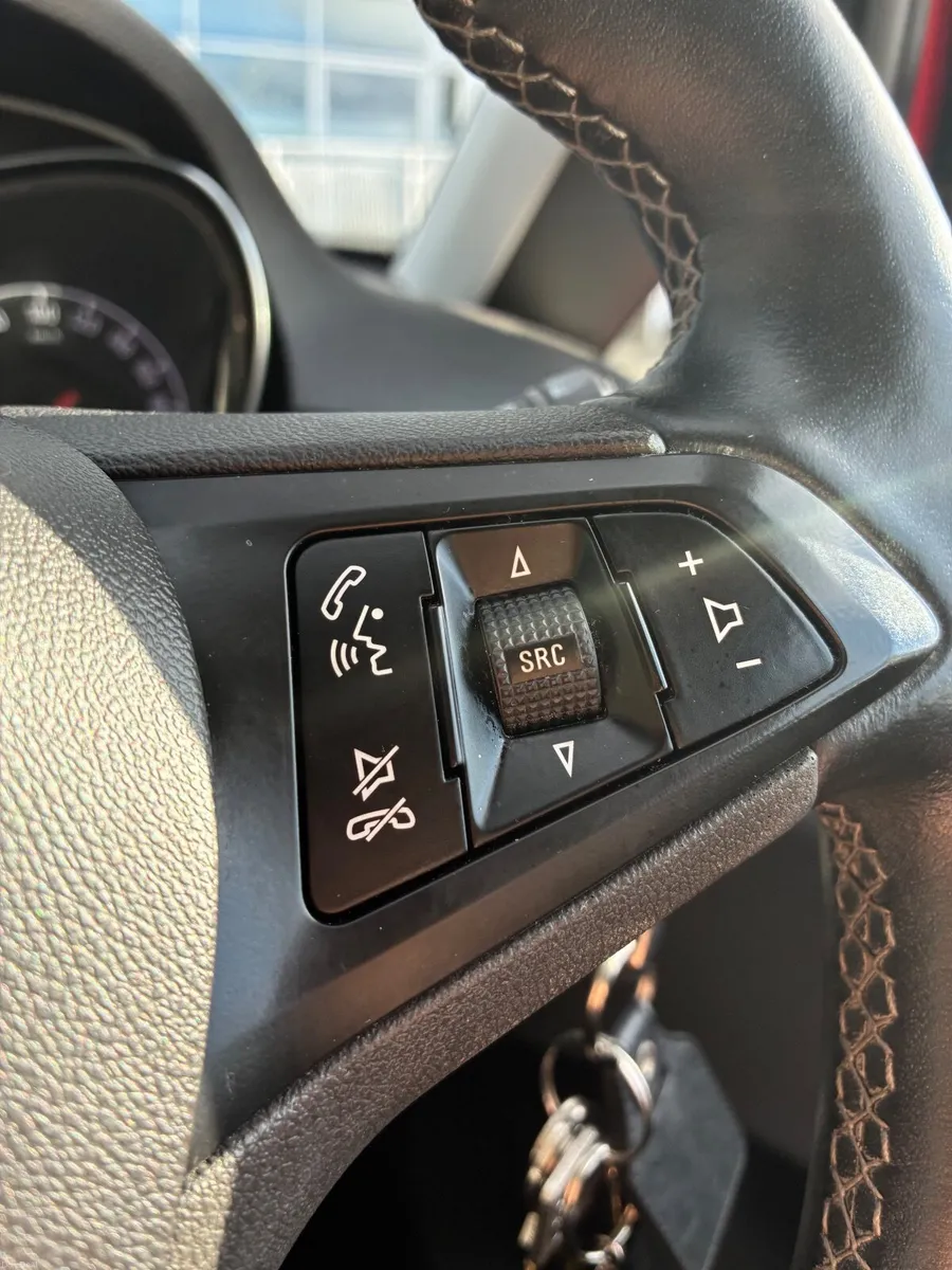 Opel Corsa 2016 - Image 4