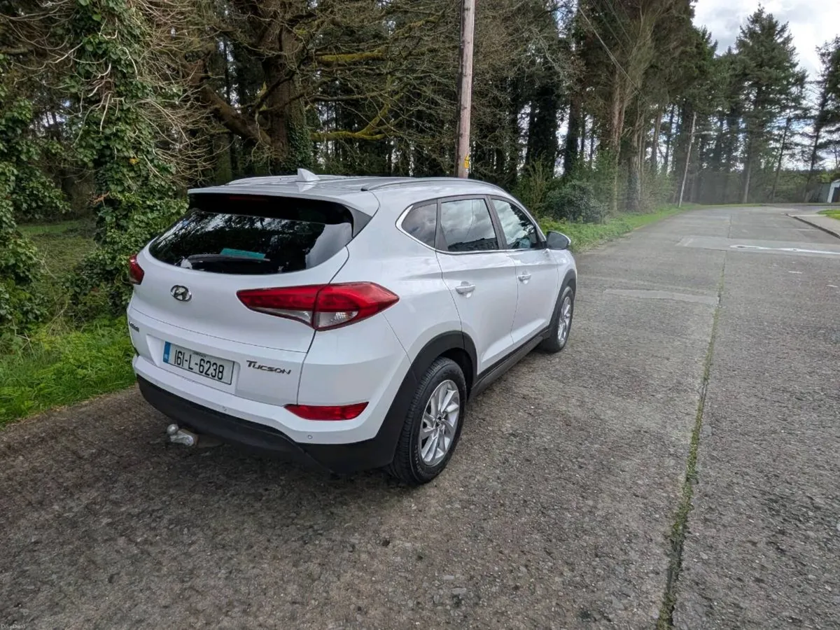 Hyundai Tucson Premium - Image 4