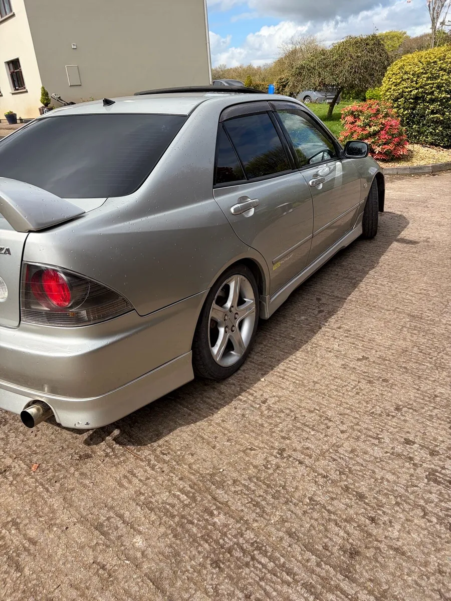 Toyota Altezza RS200 - Image 4