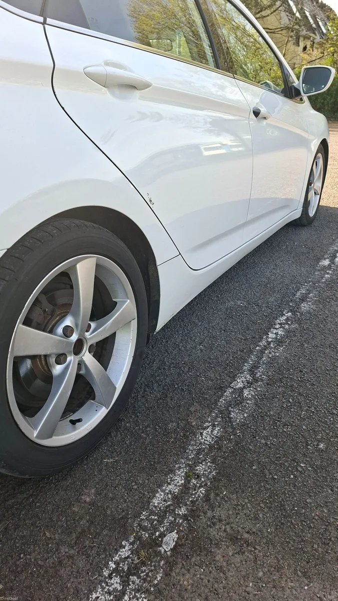 Hyundai i40 2015 - Image 4