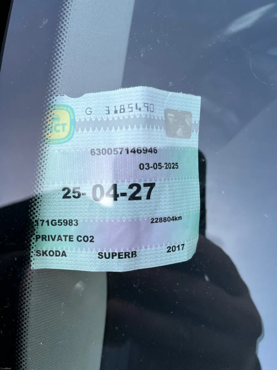 Skoda Superb 2017 - Image 4