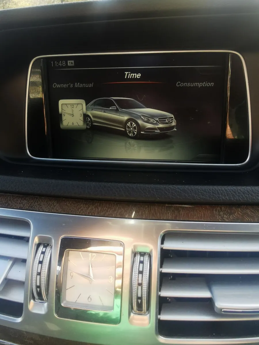 Mercedes-Benz E-Class 2015 - Image 4