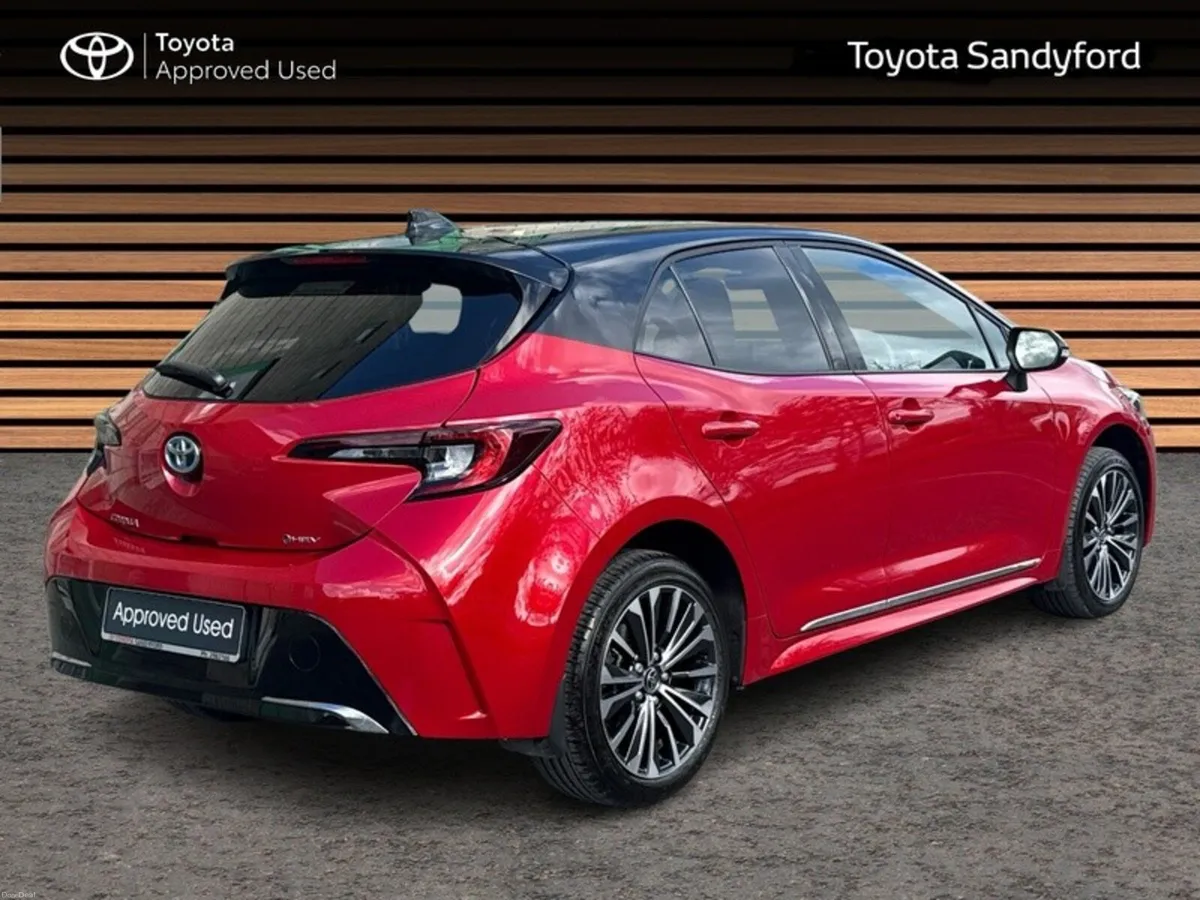 Toyota Corolla LUNA SPORT HATCHBACK // AIR CON // - Image 2