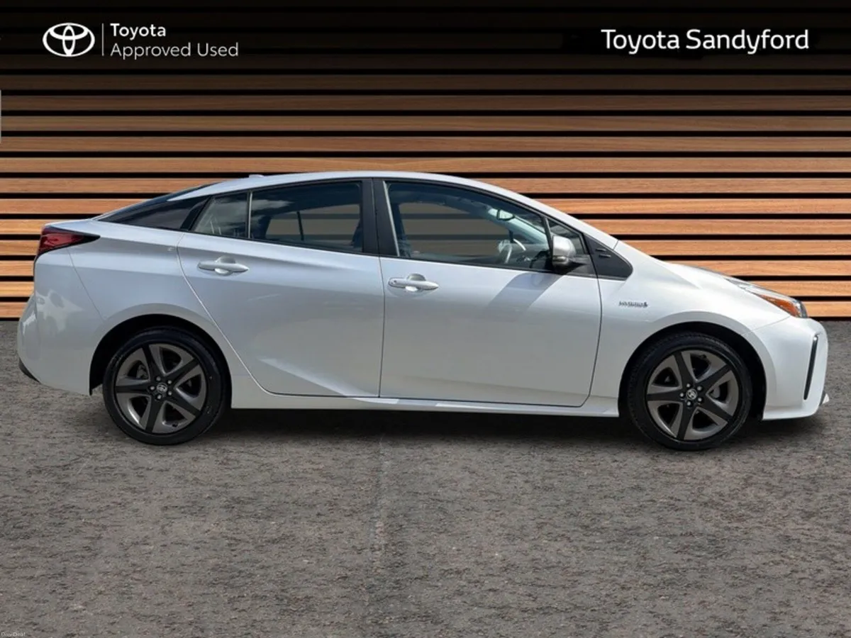 Toyota Prius *IRISH CAR* HYBRID LUXURY AUTO // SAT - Image 3