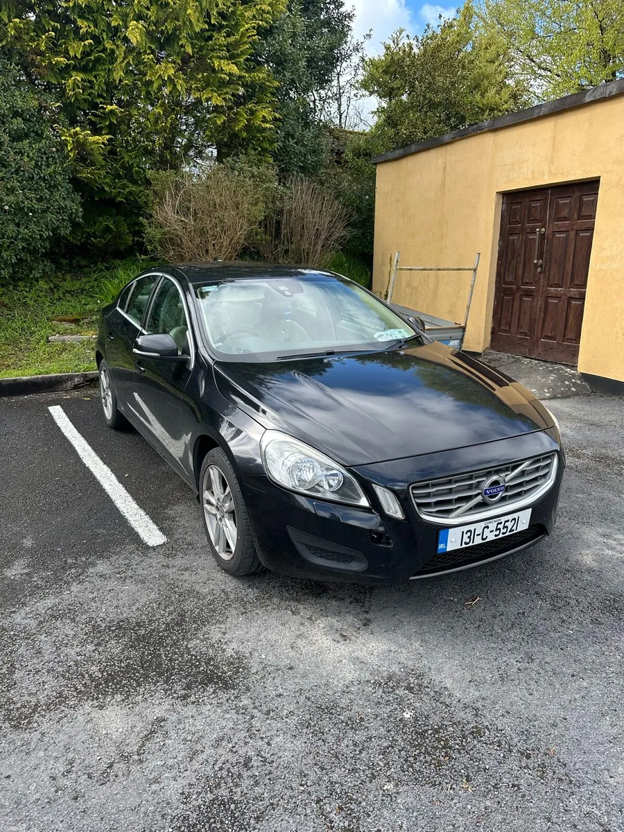 Volvo s60 - Image 2