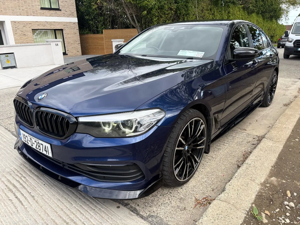 Bmw 520d full kit Hugh spec f.s.h taxed and tested - Image 2