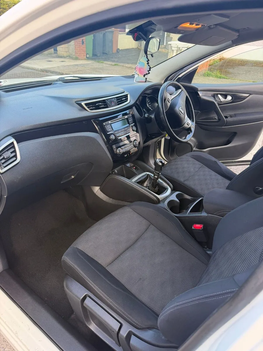151 Nissan Quashqai - Image 4