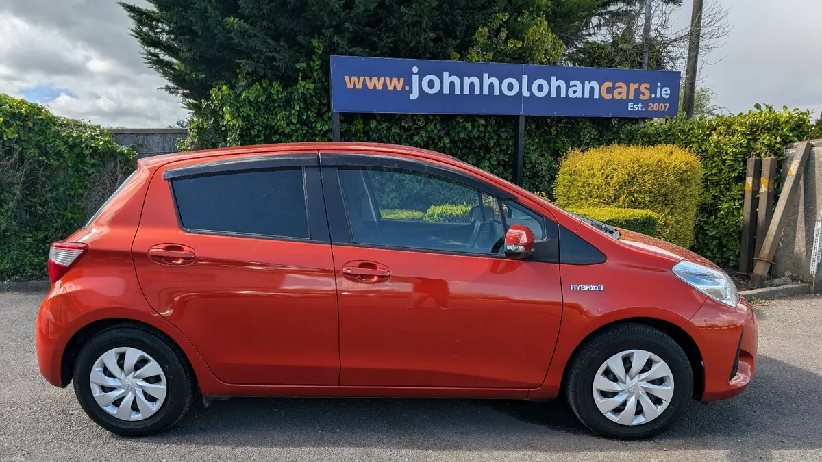 TOYOTA VITZ // PUSH BUTTIN START // - Image 3