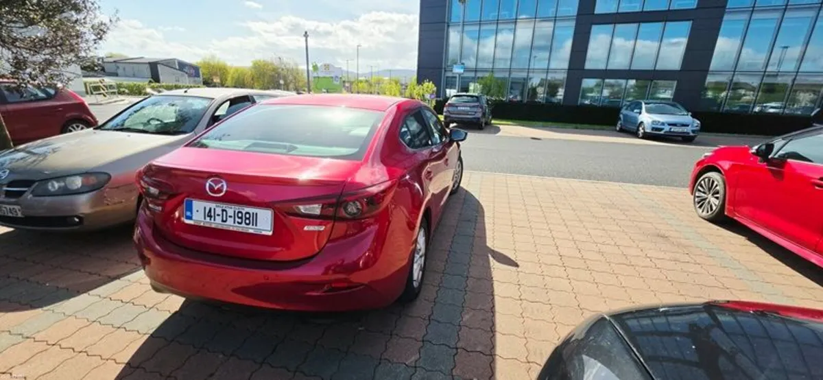 Mazda Mazda 3 2014 - Image 3