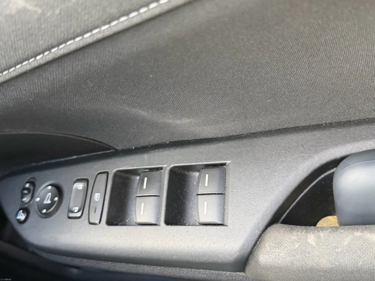 Honda civic - Image 4