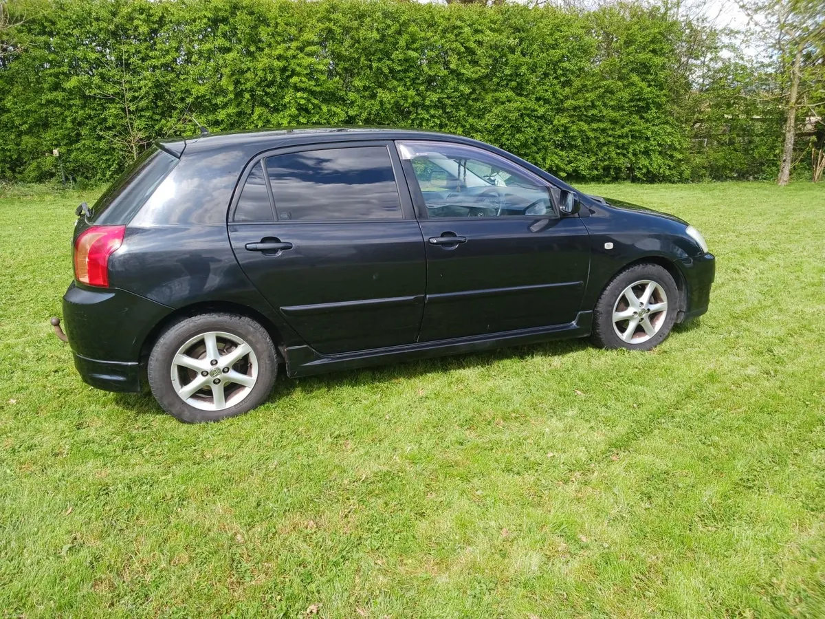 Toyota Corolla 2005 Strata 1.4 - Image 2