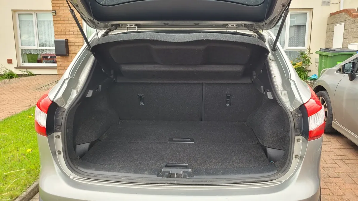 Nissan Qashqai 2016 (12.000e) - Image 3