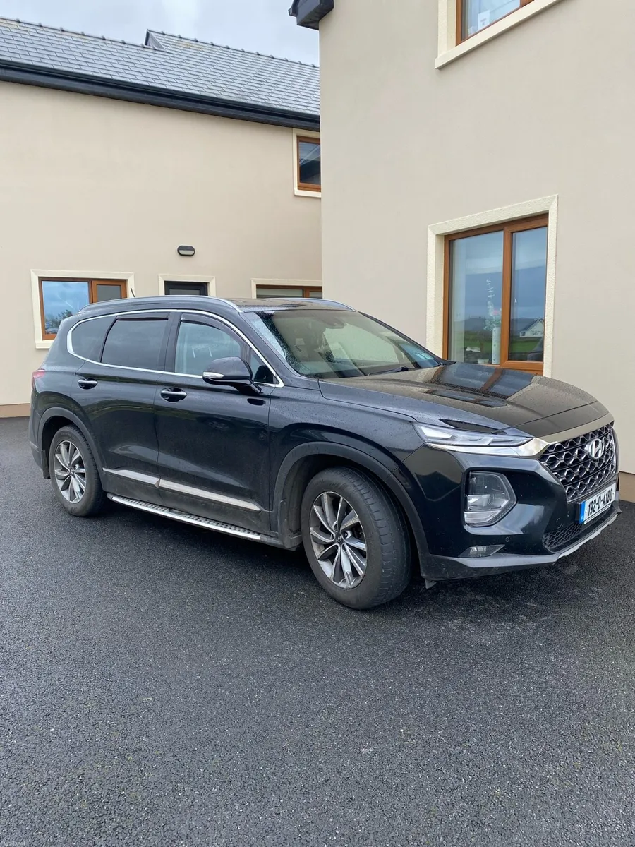 Hyundai Santafea - Image 1