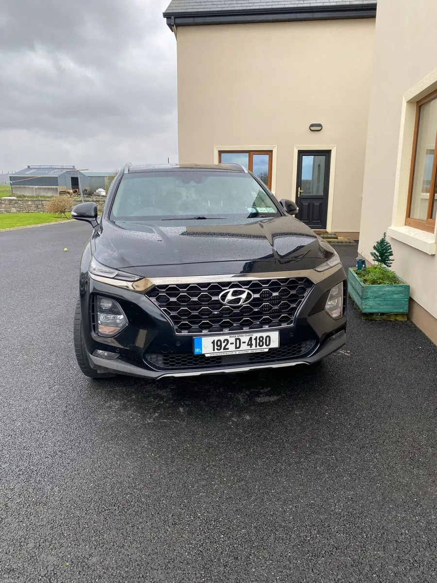 Hyundai Santafea - Image 2