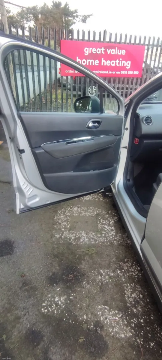 Peugeot 3008 2012 - Image 2