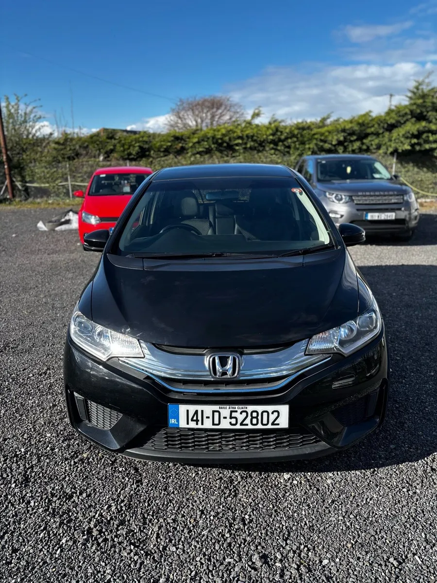 Honda fit hybird leather package - Image 1