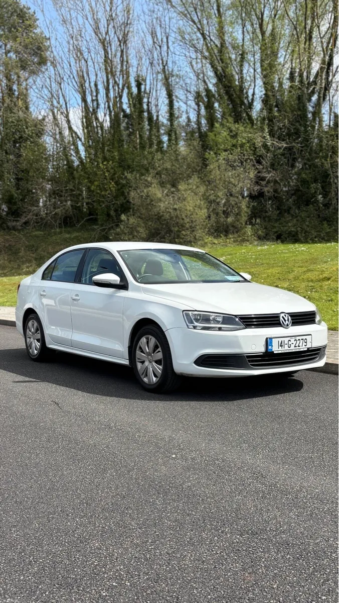 2014 (141) Volkswagen Jetta 1.2L TSI Manual - Image 1