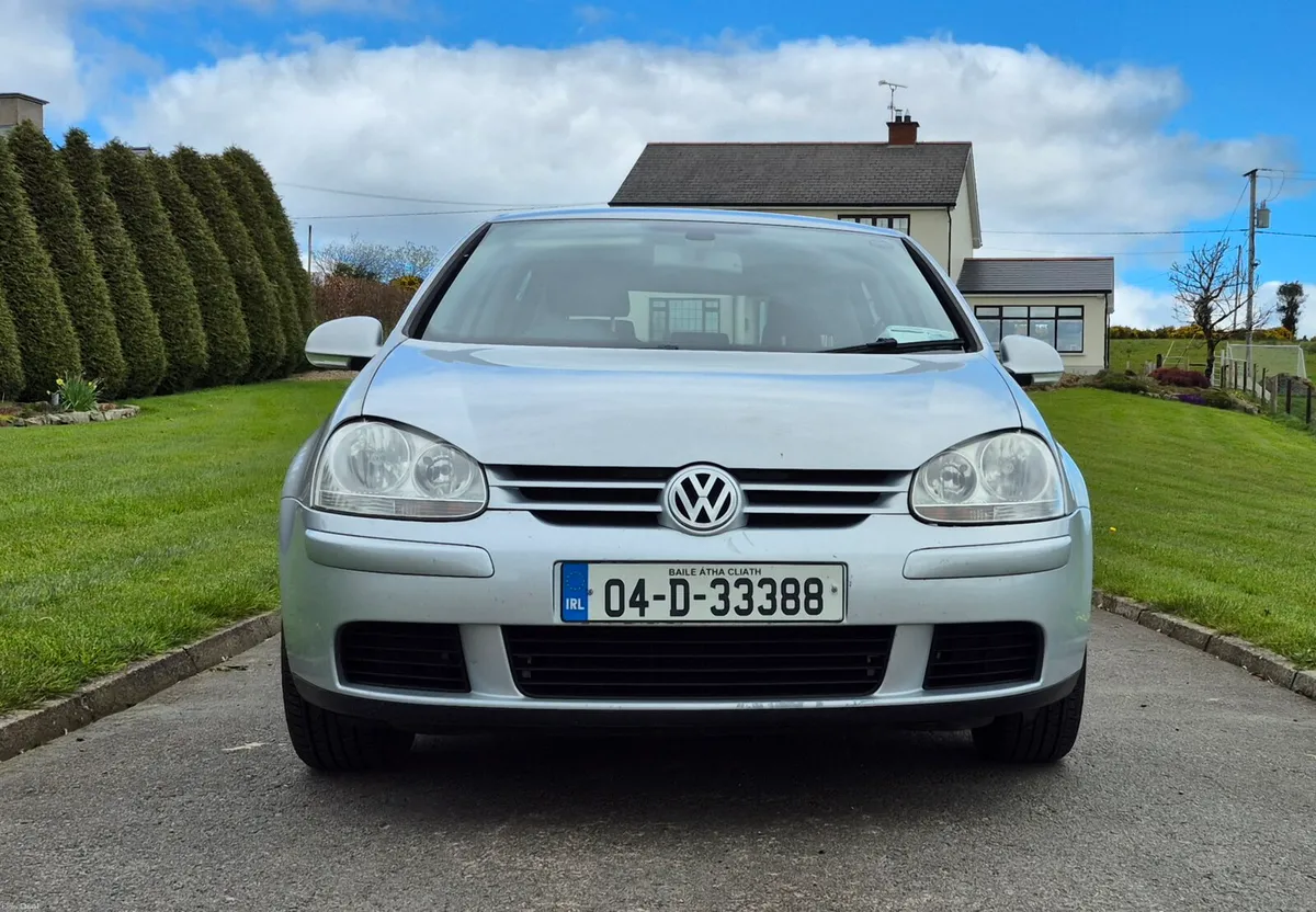 VW GOLF 2004 1.4 PETROL  NCT 04/27 - Image 2