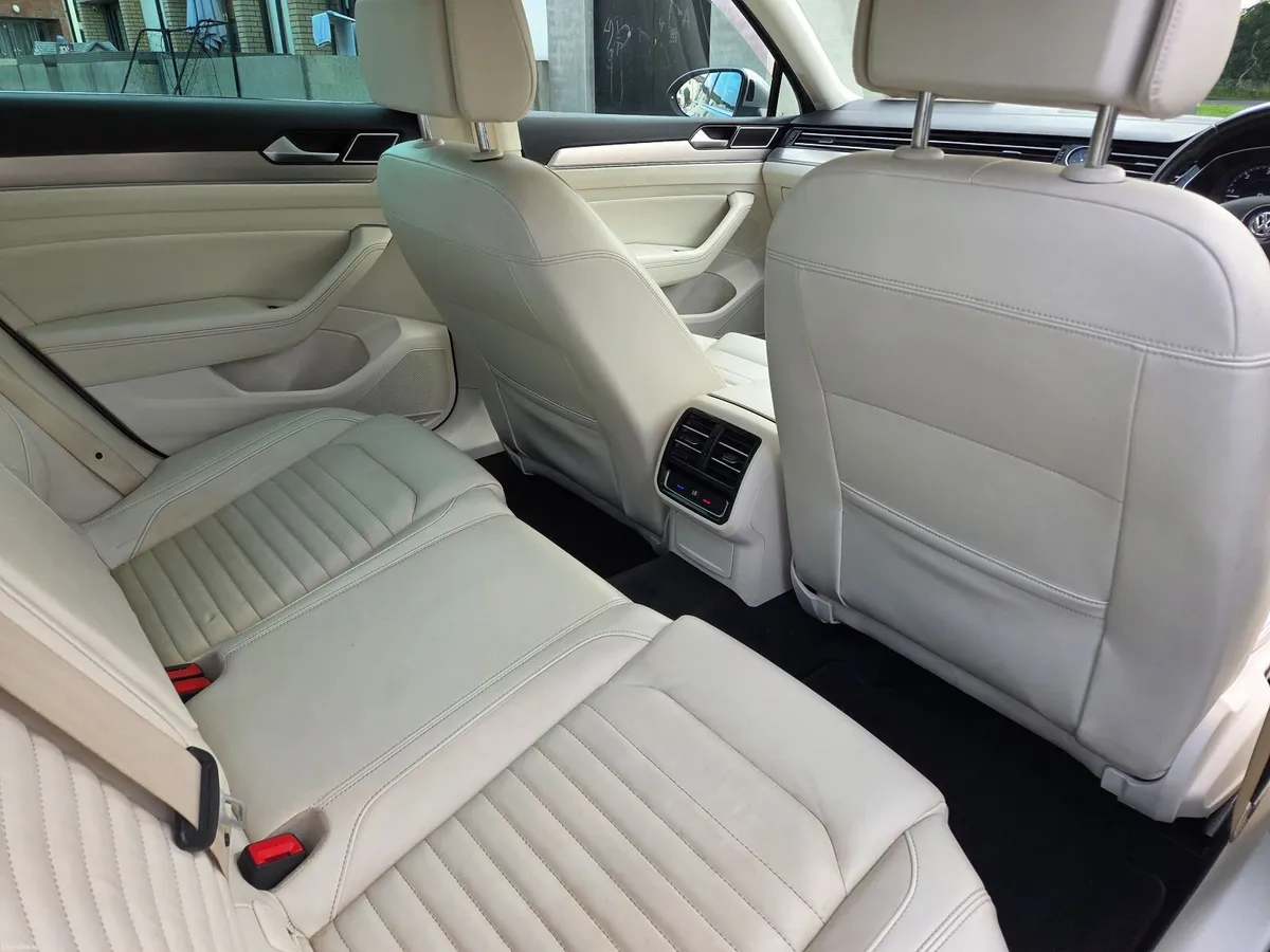 VW PASSAT HIGHLINE - Image 4
