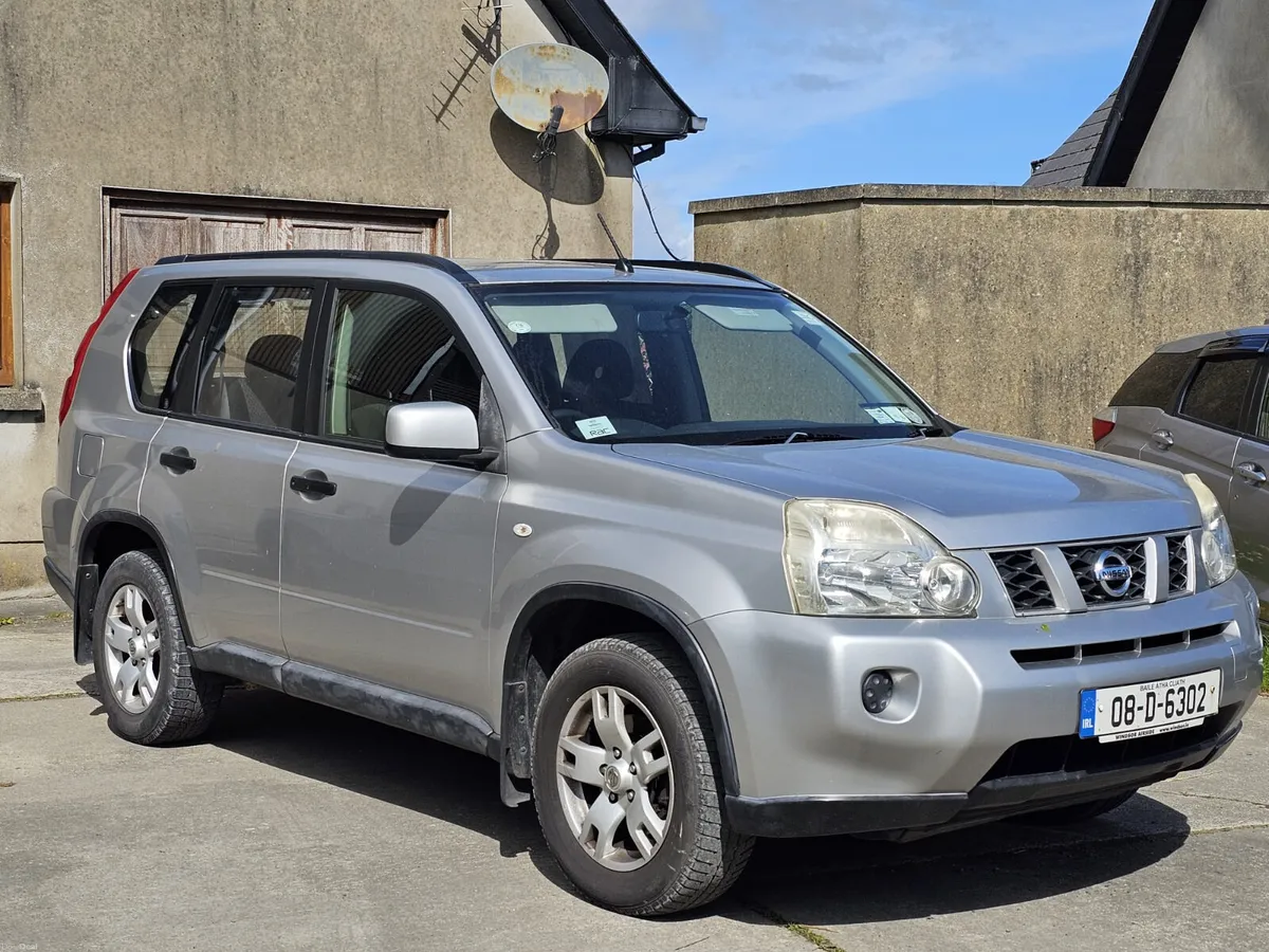 Nissan X-Trail 2008 petrol low miles €1222 - Image 1