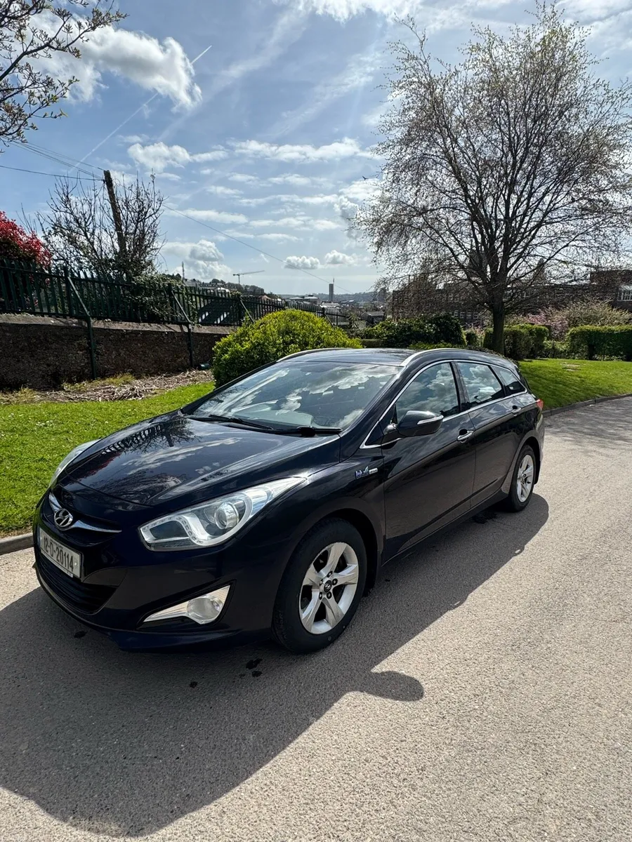 2012 hyundai i40 estate nctd - Image 4