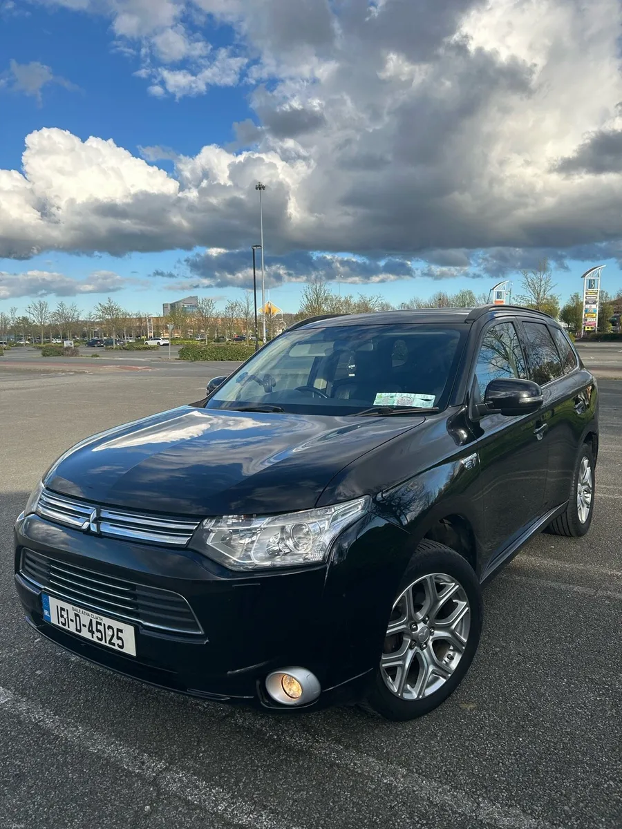 🔥 Mitsubishi Outlander PHEV 2.0 Hybrid 2015 🔥 - Image 1