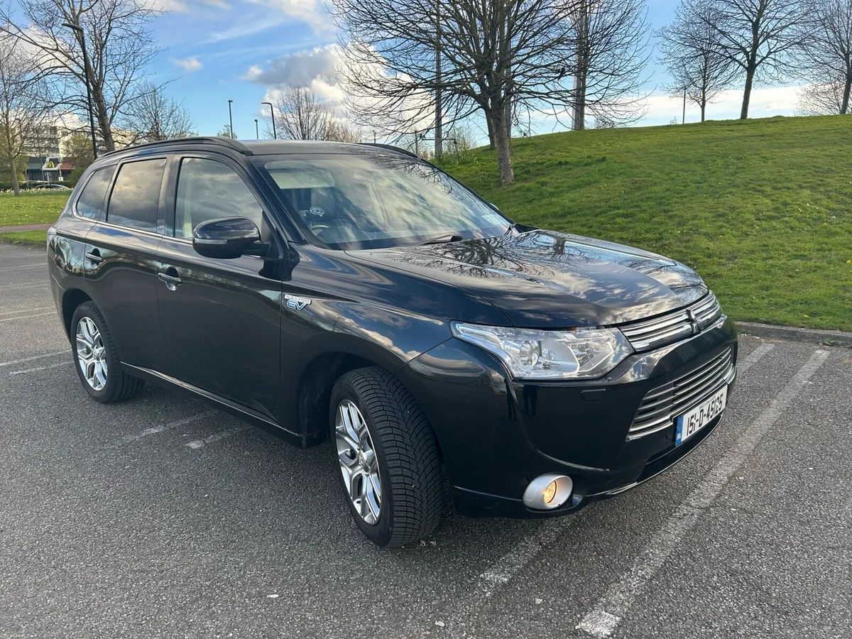 🔥 Mitsubishi Outlander PHEV 2.0 Hybrid 2015 🔥 - Image 3