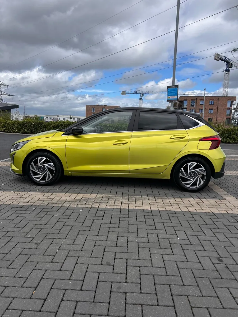 Hyundai I20 Deluxe Plus - Image 2