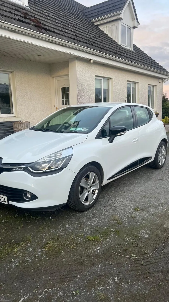 Renault Clio 2015 - Image 4