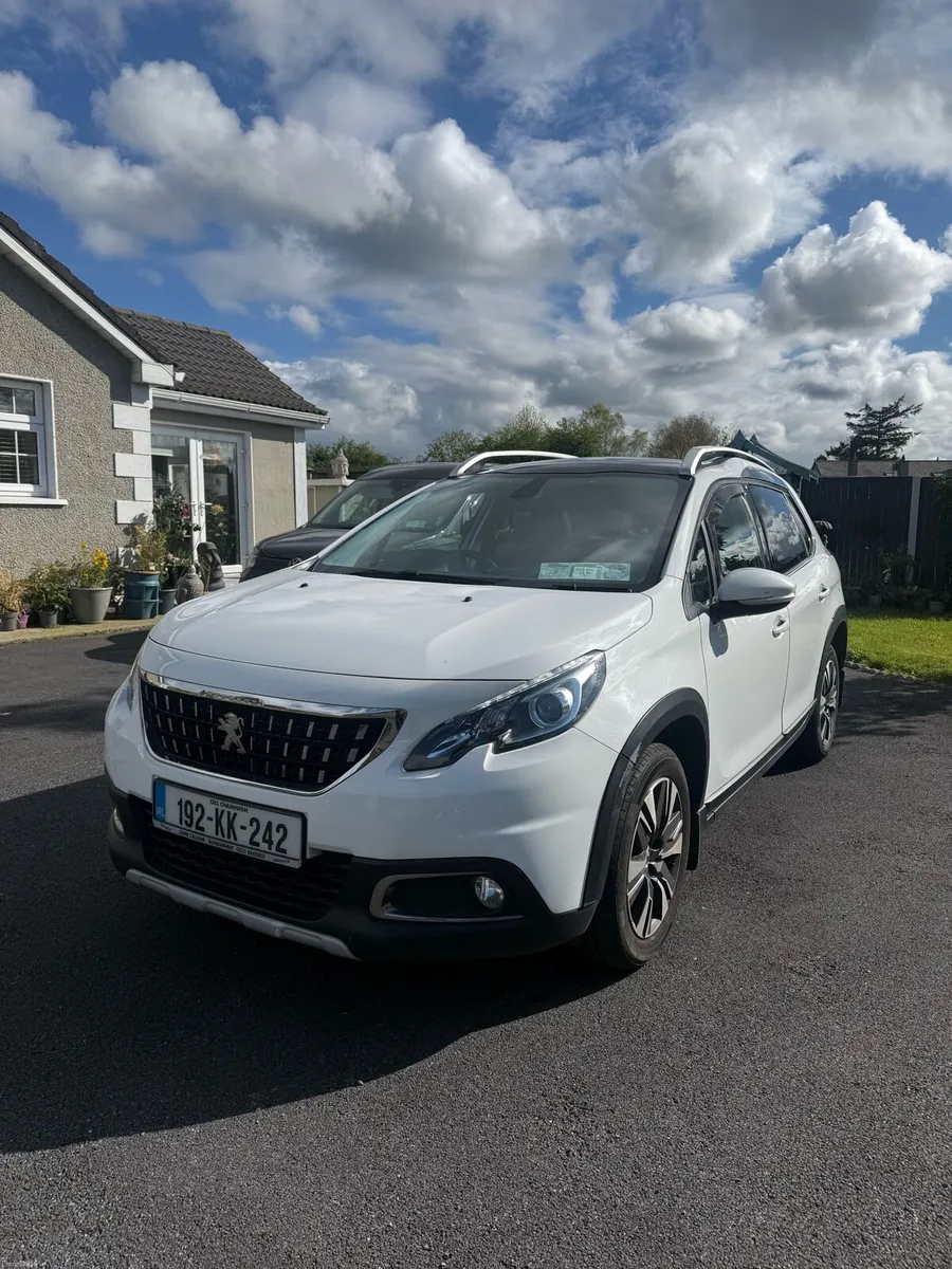 Peugeot 2008 1.6 Diesel - Image 1