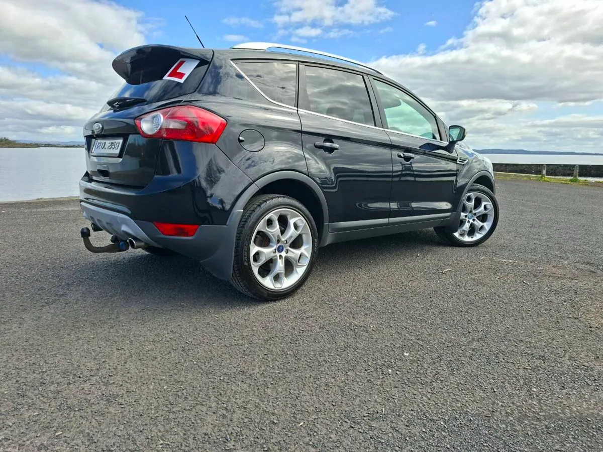 Ford Kuga 4x4 - Image 3