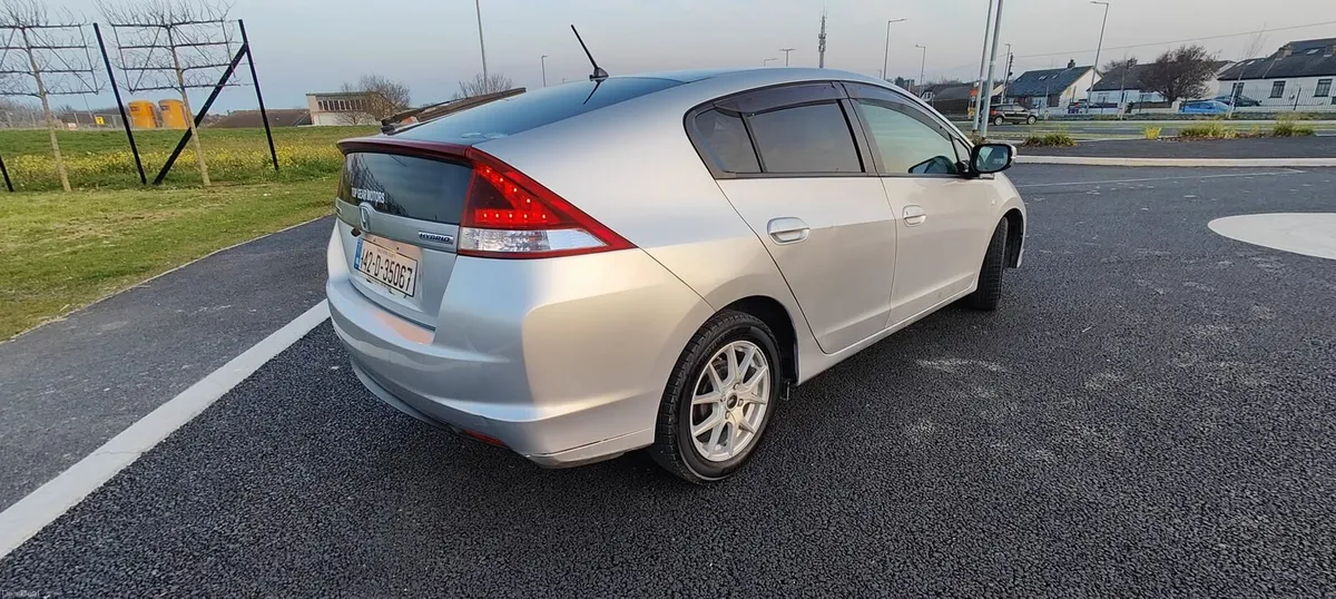 142 - Honda Insight Fresh NCT 6990 only - Image 4