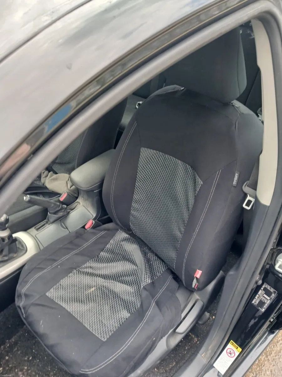 Toyota Corolla 2007 - Image 4