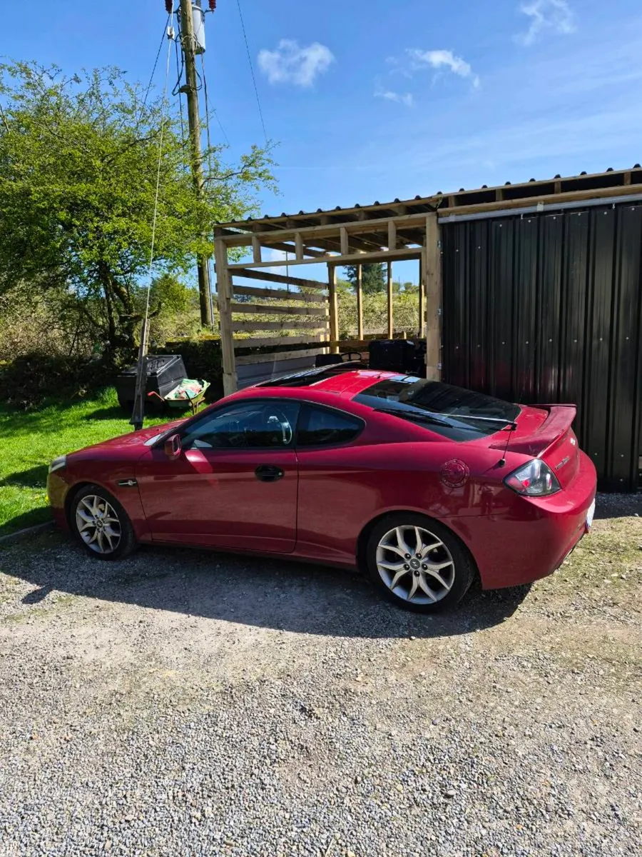 Hyundai Coupe 2.0 – Automatic | High Spec. - Image 3