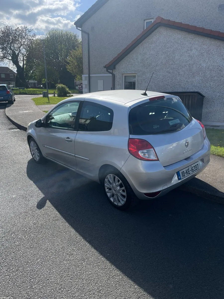 2010 RENAULT CLIO , TAX & NCT 158KM - Image 2