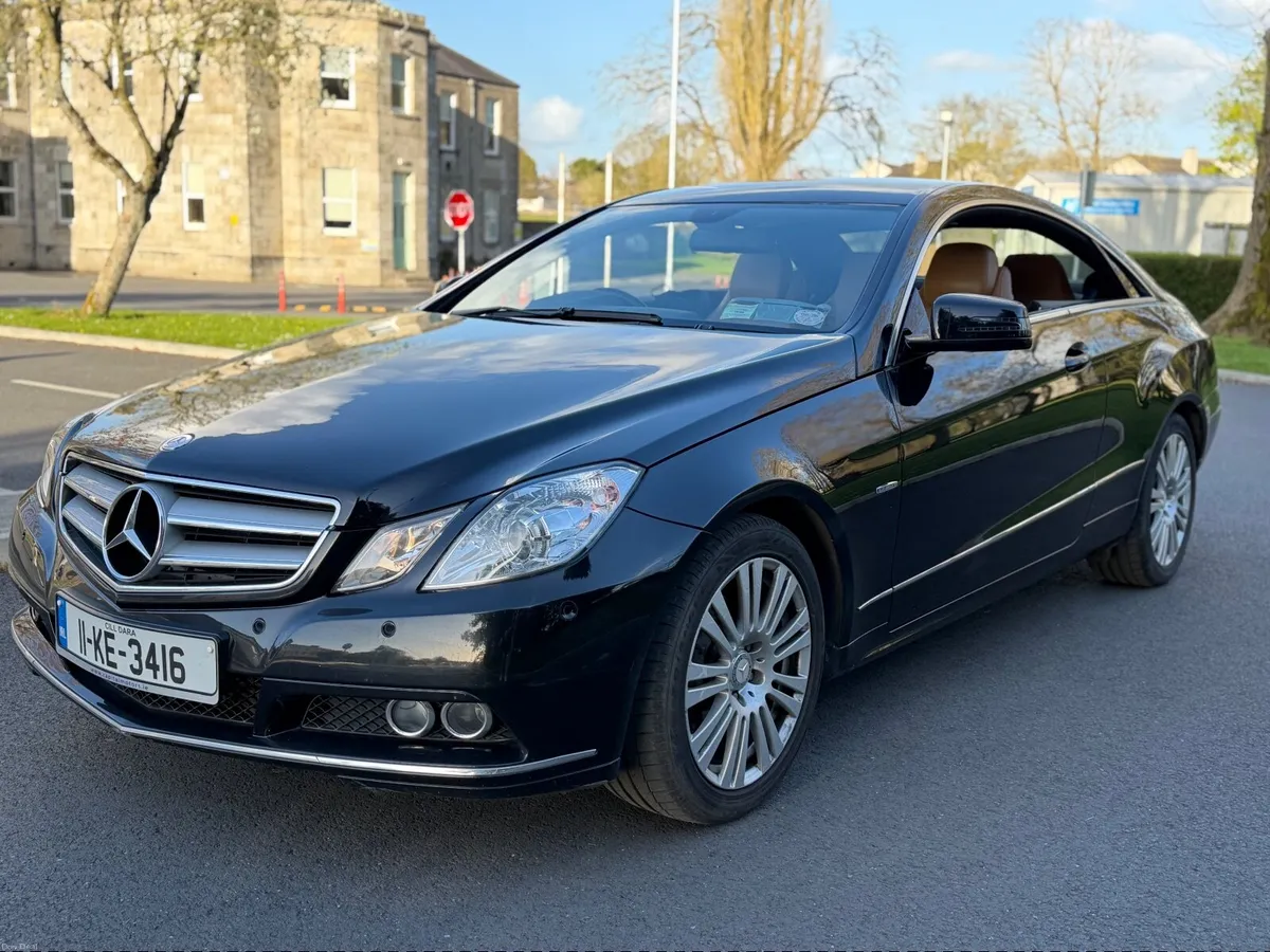 2011 Mercedes-Benz E-Class Coupe - Image 2