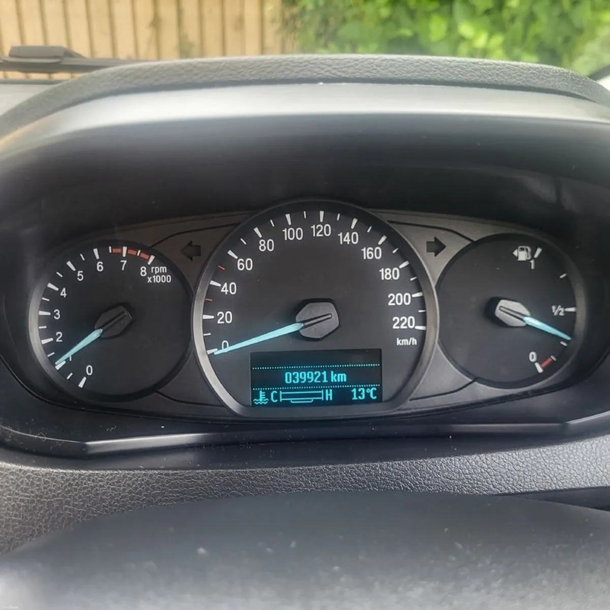 2017 Ford Ka plus - Image 2