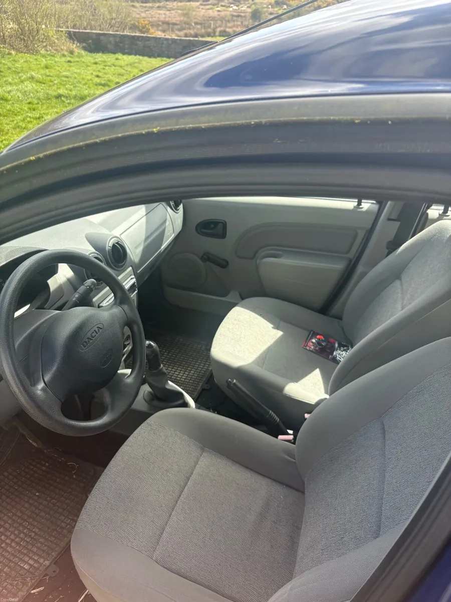 Dacia Logan- German Reg- 2009 - Image 4
