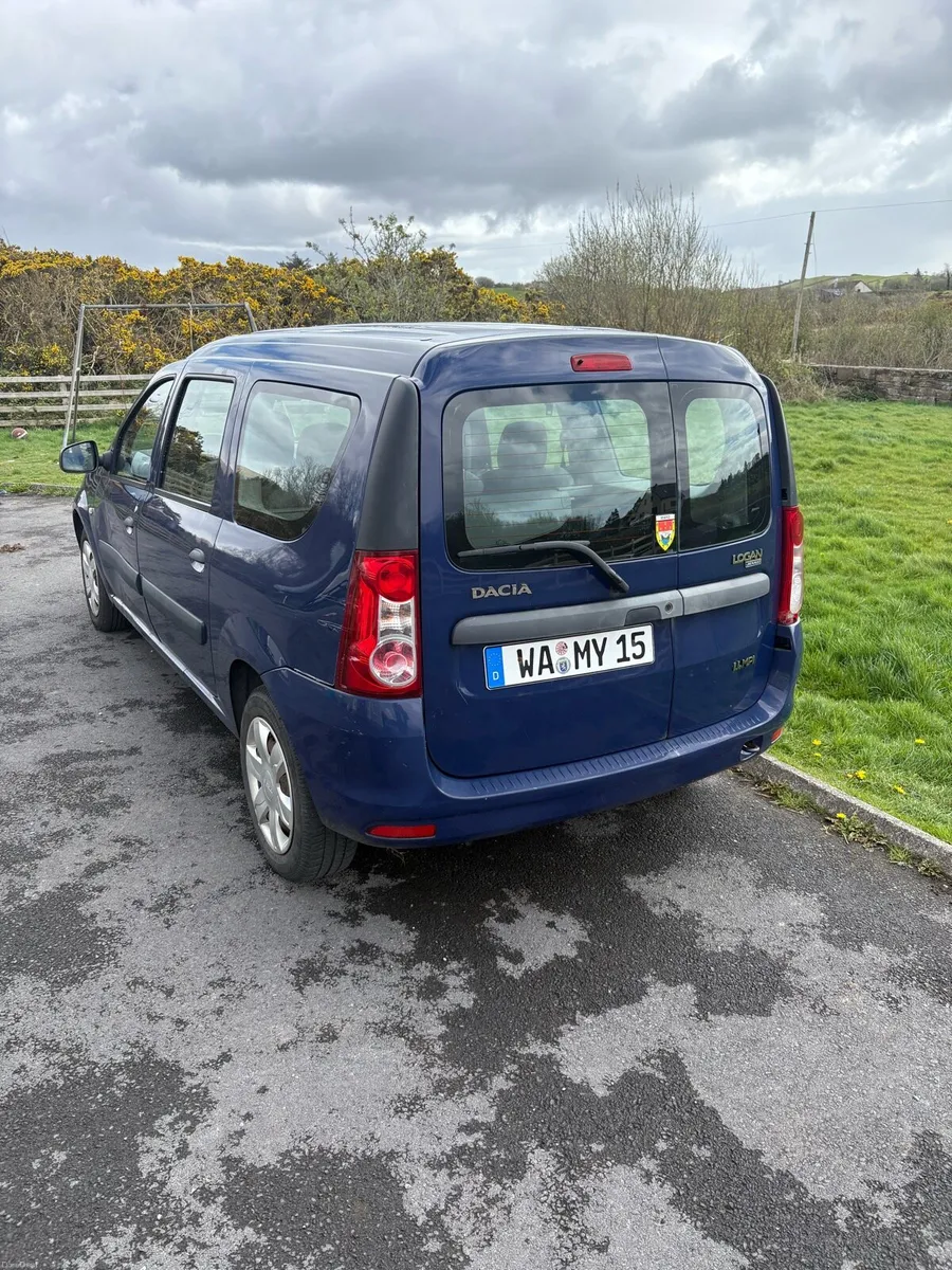Dacia Logan- German Reg- 2009 - Image 2