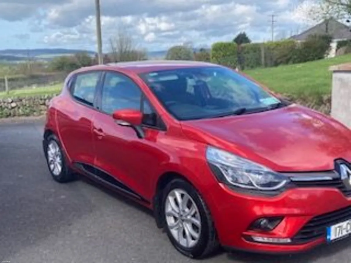 Renault Clio 2017 Low Milage - Image 2